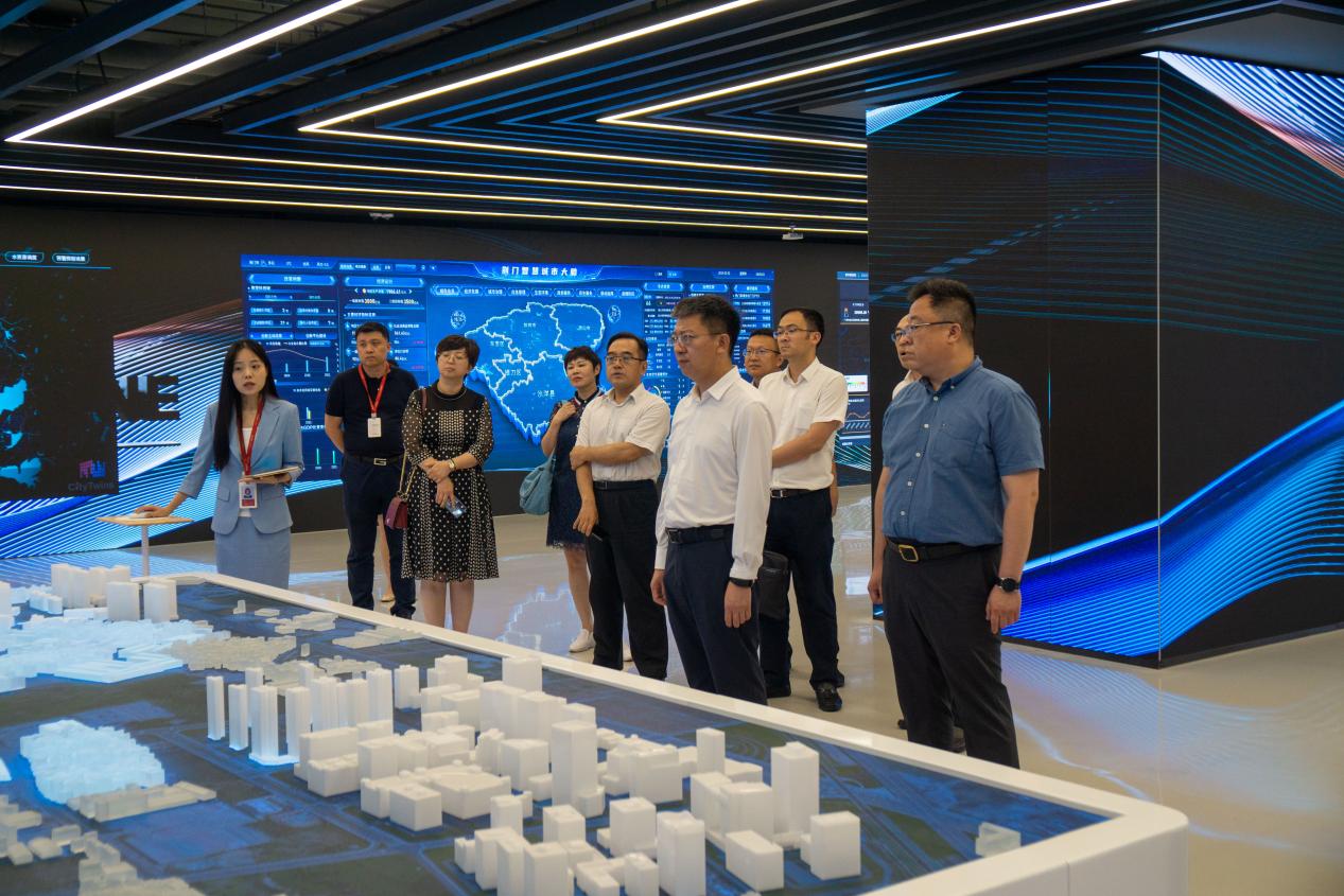 沈阳市沈河区领导一行赴z6com·尊龙交流考察